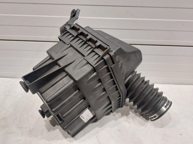 Air Cleaner Assembly